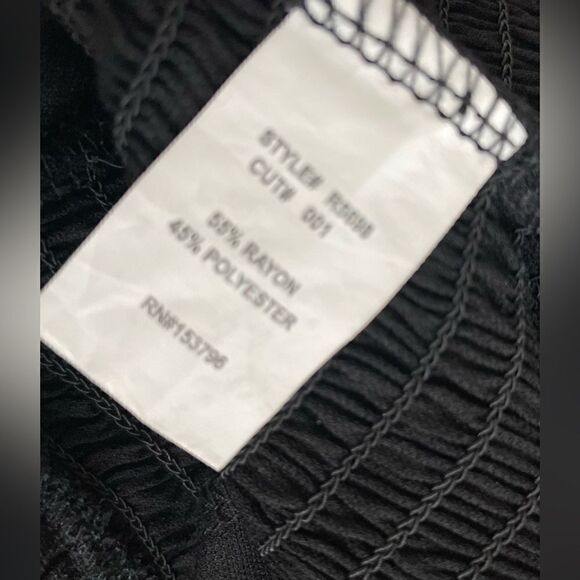 Trendy J’s Black On Off Shoulder Lace Up Front Pheasant Crop Top EPC - Picture 6 of 6